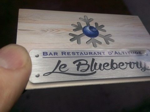 carte de visite avec vernis sélectif